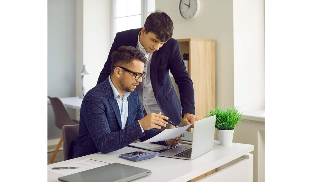 When Does a Small Business Need a Fractional CFO? 7 Signs Bookkeeping Alone Is No Longer Enough