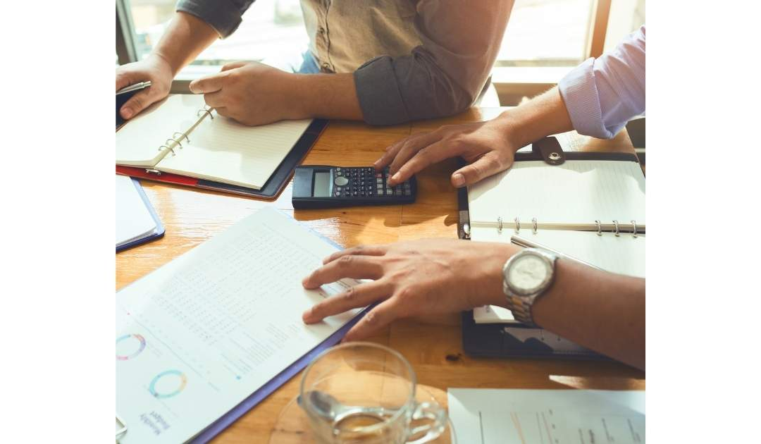 Controller vs. CFO: How to Avoid an Expensive Hiring Mistake