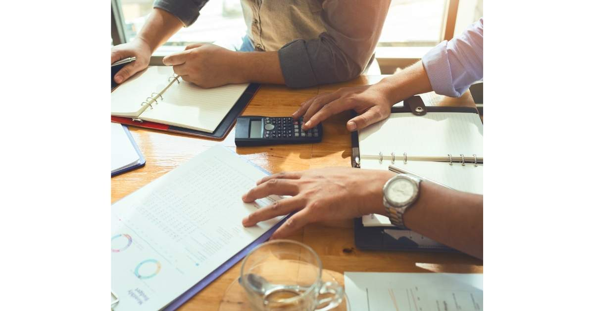 Controller vs. CFO: How to Avoid an Expensive Hiring Mistake
