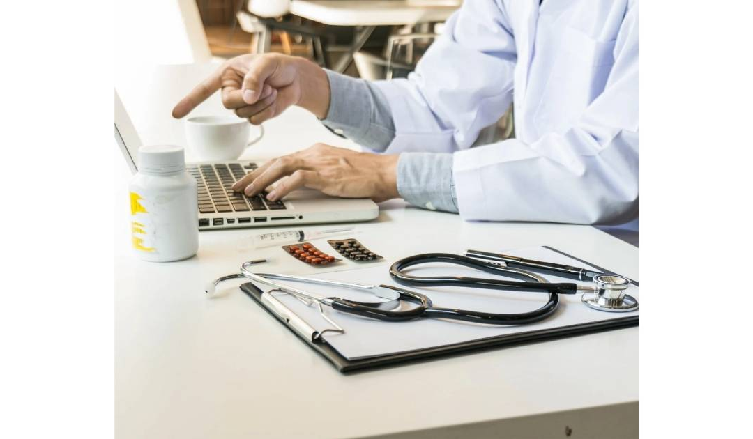 Holiday Coverage Can Quietly Drain Your Cash Flow: Year-End Staffing Planning for Healthcare Providers